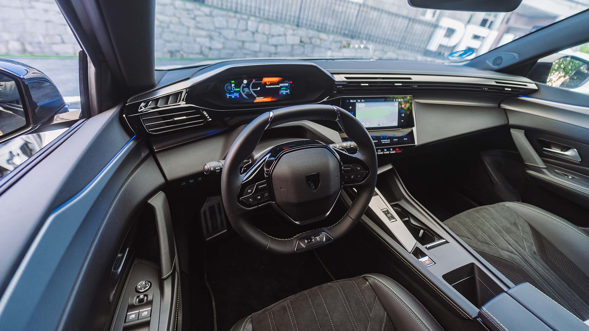 Primera Prueba Del Peugeot El Puente Al Coche Del Futuro Que