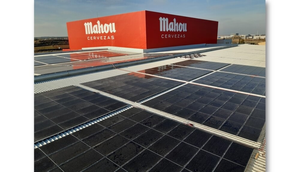 Instalación fotovoltaica en la planta de Alovera. Mahou San Miguel.