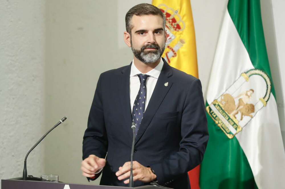 GRAFAND3556. SEVILLA, 27/09/2022.- El nuevo portavoz del Gobierno andaluz será Ramón Fernández-Pacheco, consejero de Sostenibilidad, Medio Ambiente y Economía Azul. La elección de Fernández-Pacheco se produce dos meses después de la toma de posesión del nuevo gobierno de Juanma Moreno, con mayoría absoluta del PP. EFE/José Manuel Vidal