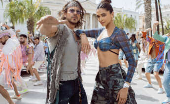 La superproducción de Bollywood 'Pathaan', rodada en la ciudad de Cádiz, con las estrellas Deepika Padukone y Sha Ruki.