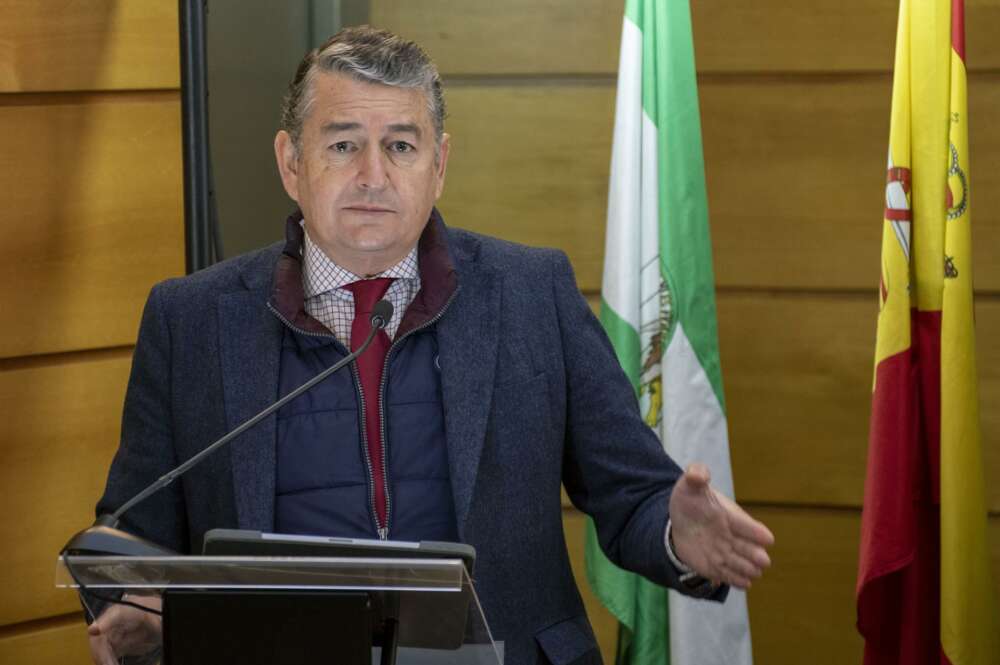 El consejero de Presidencia, Interior, Diálogo Social y Simplificación Administrativa, Antonio Sanz. Foto: EFE.