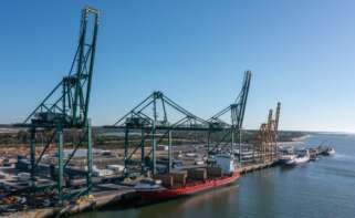 Muelle sur del Puerto de Huelva.