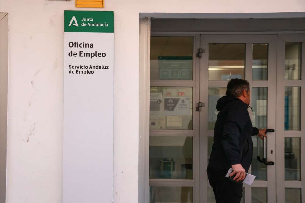 Oficina de empleo en Sevilla.