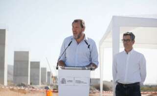 El ministro de Transportes y Movilidad Sostenible, Óscar Puente, y el ministro de la Presidencia, Justicia y Relaciones con las Cortes, Felix Bolaños, en su visita a las obras de la línea de alta velocidad de Níjar (Almería), en agosto de 2024.