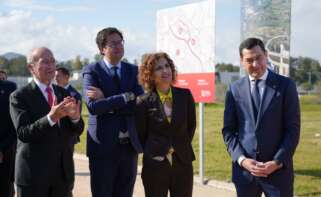 Francisco De la Torre, alcalde de Málaga; Óscar López, ministro de Transformación Digital y Función Pública; María Jesús Montero, vicepresidenta primera del Gobierno, y Juanma Moreno, presidente de Andalucía, visitan el centro IMEC en Málaga.