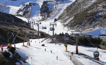 Imágenes de la estación de esquí de Sierra Nevada, a 4 de febrero de 2024, en Granada.