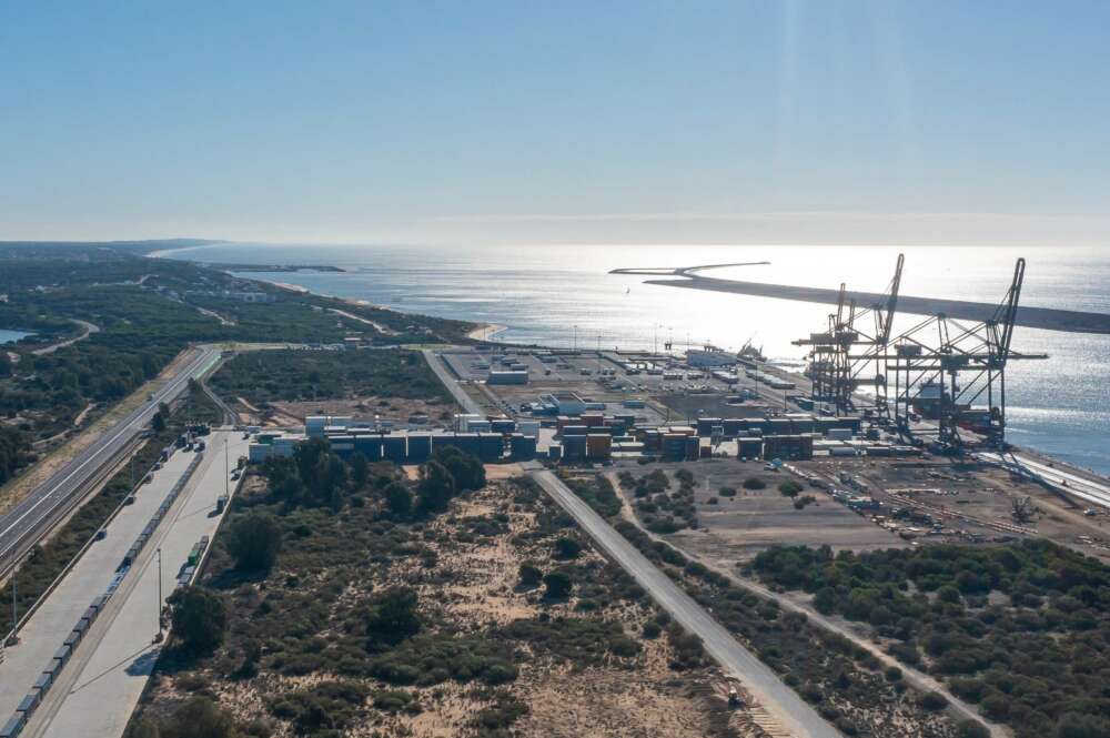 Terminal ferroviaria del puerto de Huelva.