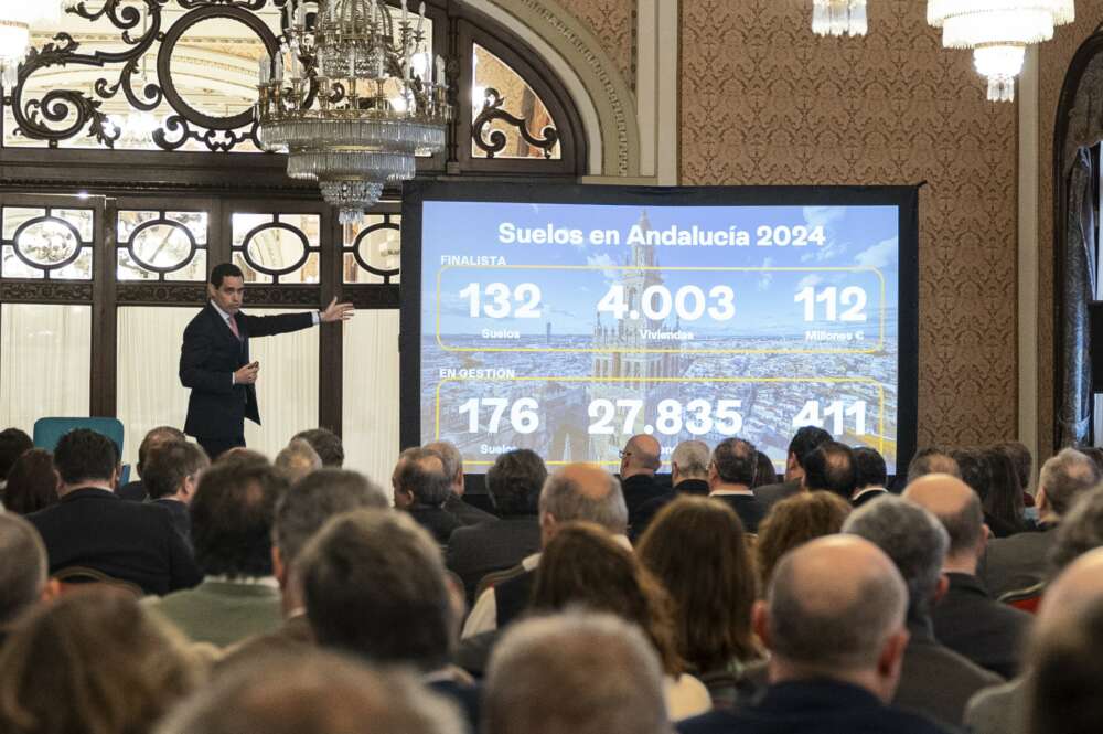 Luis Alonso, director de suelo de la inmobiliaria Aliseda durante la presentación del plan ‘Suelo 4.0’ en Sevilla.