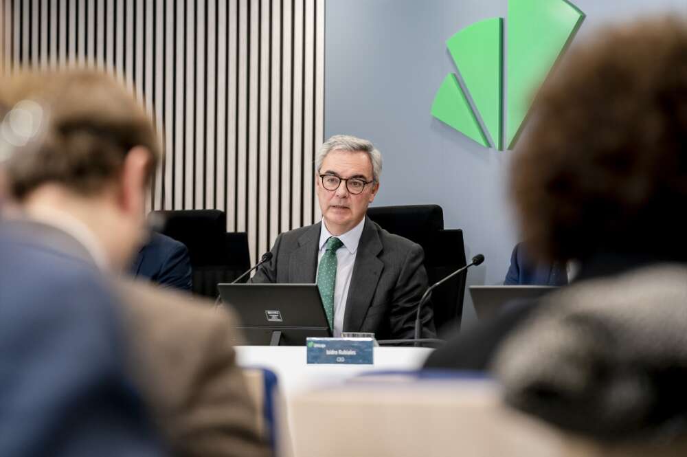 El presidente de Unicaja, José Sevilla, durante la presentación de los resultados del cuarto trimestre de 2024.