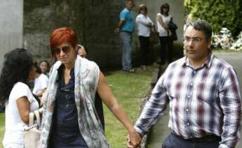 Sandra Ortega junto a su marido en una de las escasas fotografías de la hija de Amancio Ortega y Rosalía Mera. EFE.