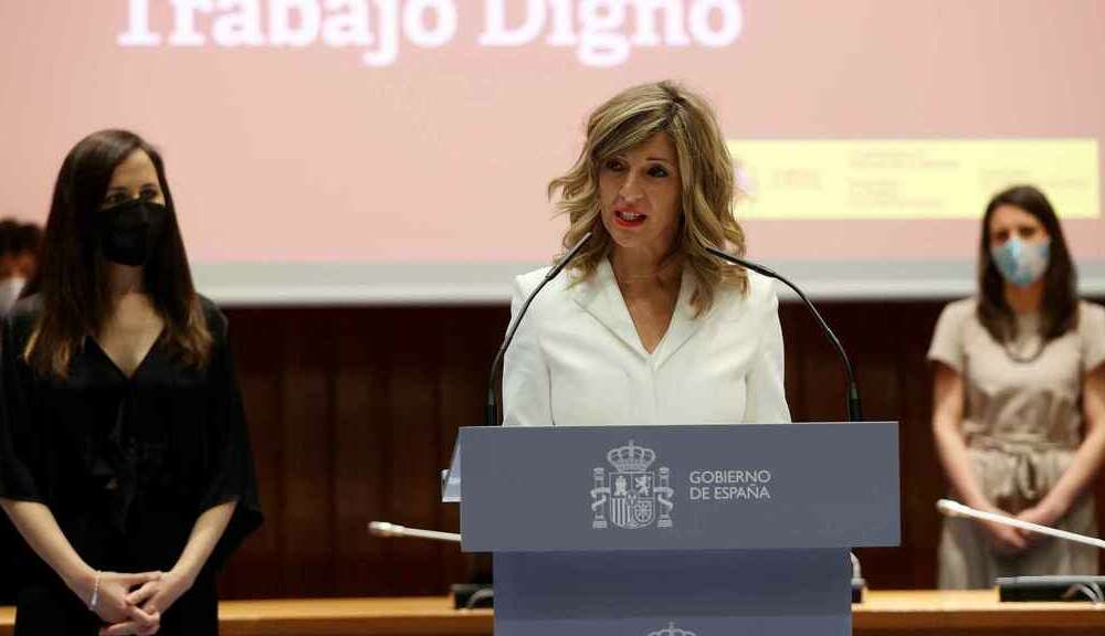 Yolanda Díaz e Ione Belarra, la bicefalia que construye Podemos para suceder a Pablo Iglesias