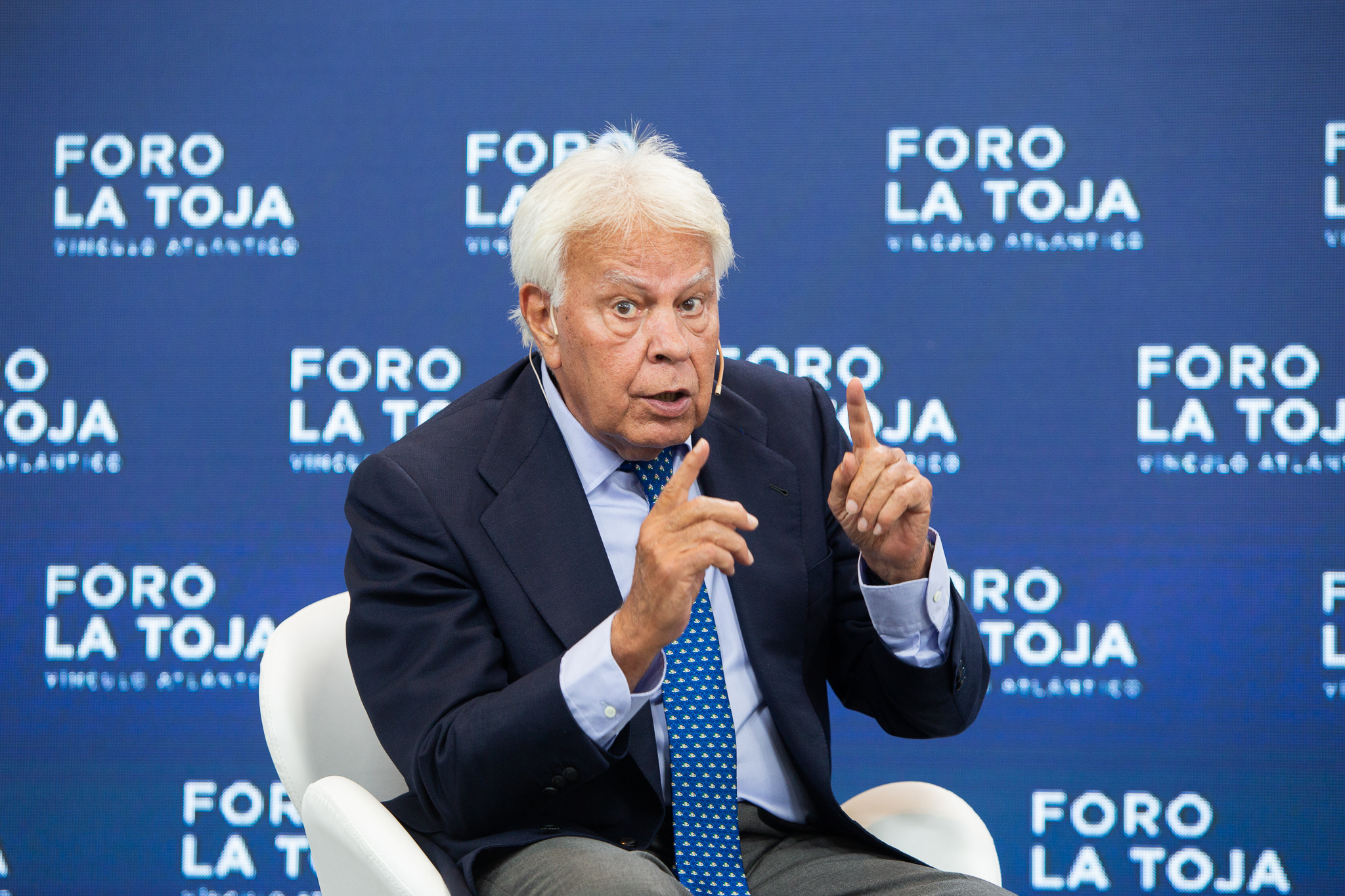 Felipe González durante su intervención en el Foro La Toja Vínculo Atlántico