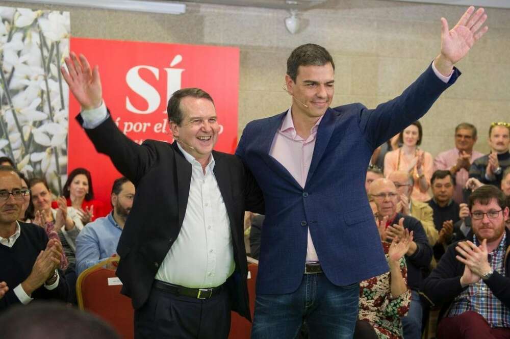 Abel Caballero, alcalde de Vigo, con Pedro Sánchez