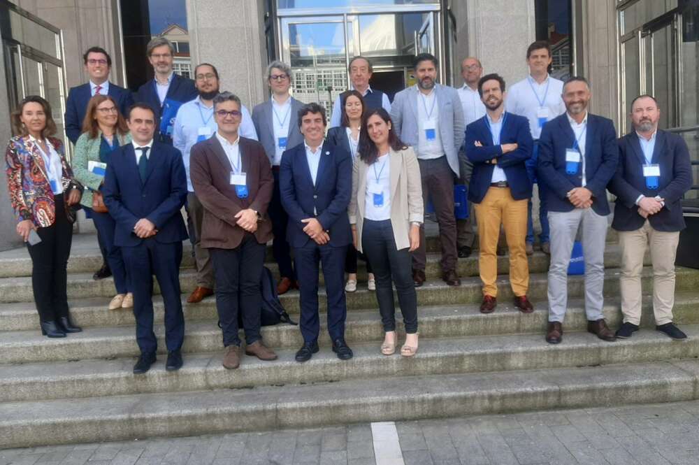 Representantes del del Clúster da Función Loxística de Galicia