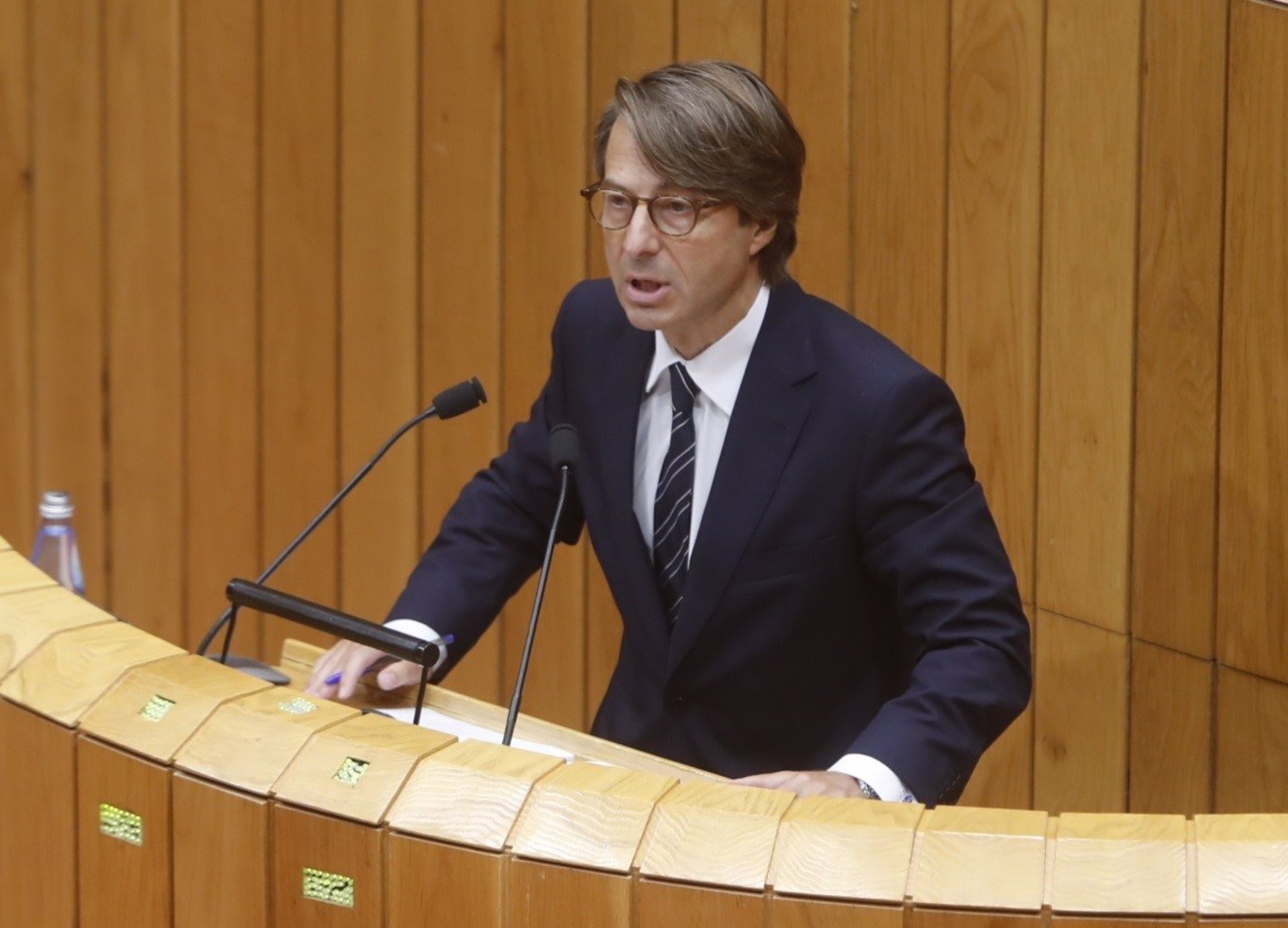 El conselleiro de Facenda, Miguel Corgos, en el debate sobre el plan estratégico de la Xunta en el Parlamento