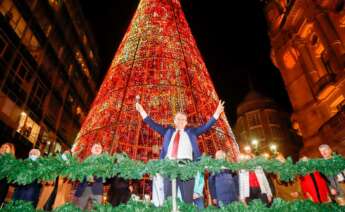 El alcalde de Vigo, Abel Caballero, durante el encendido de las luces navideñas