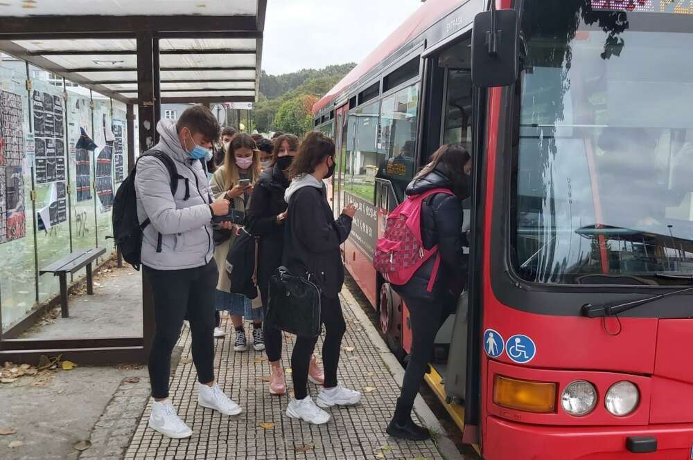 Imagen de archivo de un autobús en Galicia