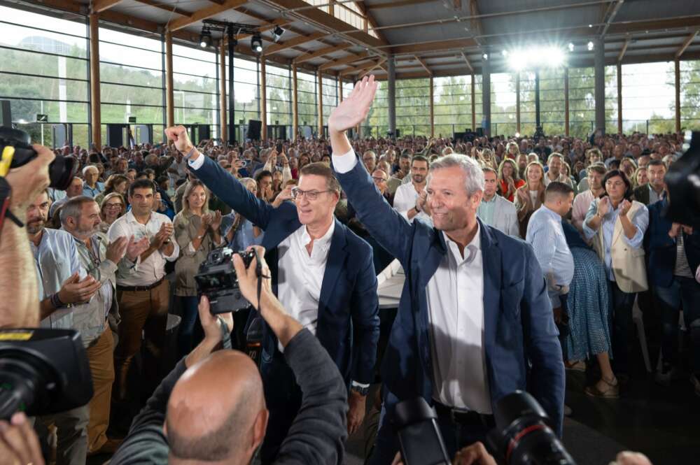 Feijóo y Rueda en el acto 'Por la igualdad de todos los españoles' en Santiago / PPdeG