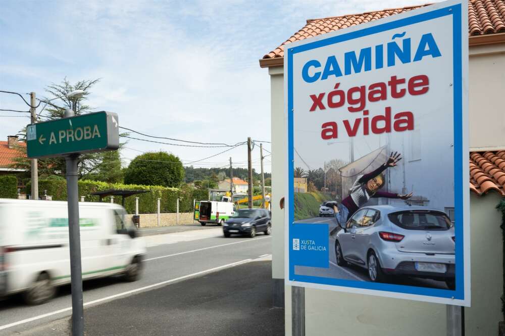 Imagen de la campaña retirada del Ayuntamiento de Oleiros para exigir mejoras en materia de seguridad vial