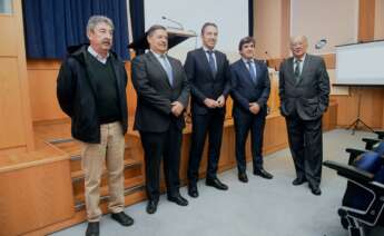 Federico Martín Palmero, Julio Abalde, Alfonso Villares, Martín Fernández Prado y Fernando González Laxe tras la presentación del estudio sobre las oportunidades de la economía azul