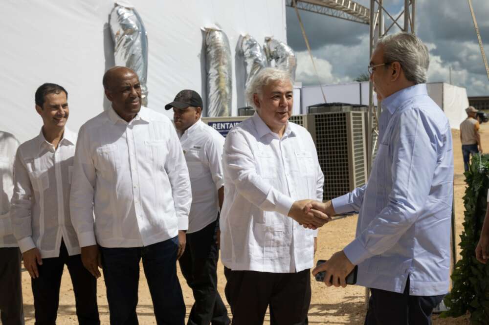 Luis de Valdivia, presidente de Ecoener, durante la inauguración de sus dos primeros parques fotovoltaicos en la República Dominicana / Ecoener