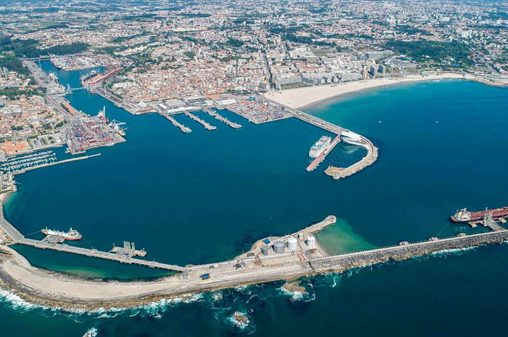 Vista aérea del puerto de Leixoes