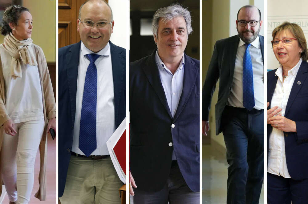 De izquierda a derecha, Mar Sánchez Sierra, Miguel Tellado, Pedro Puy, Álvaro Pérez y Rosa Quintana