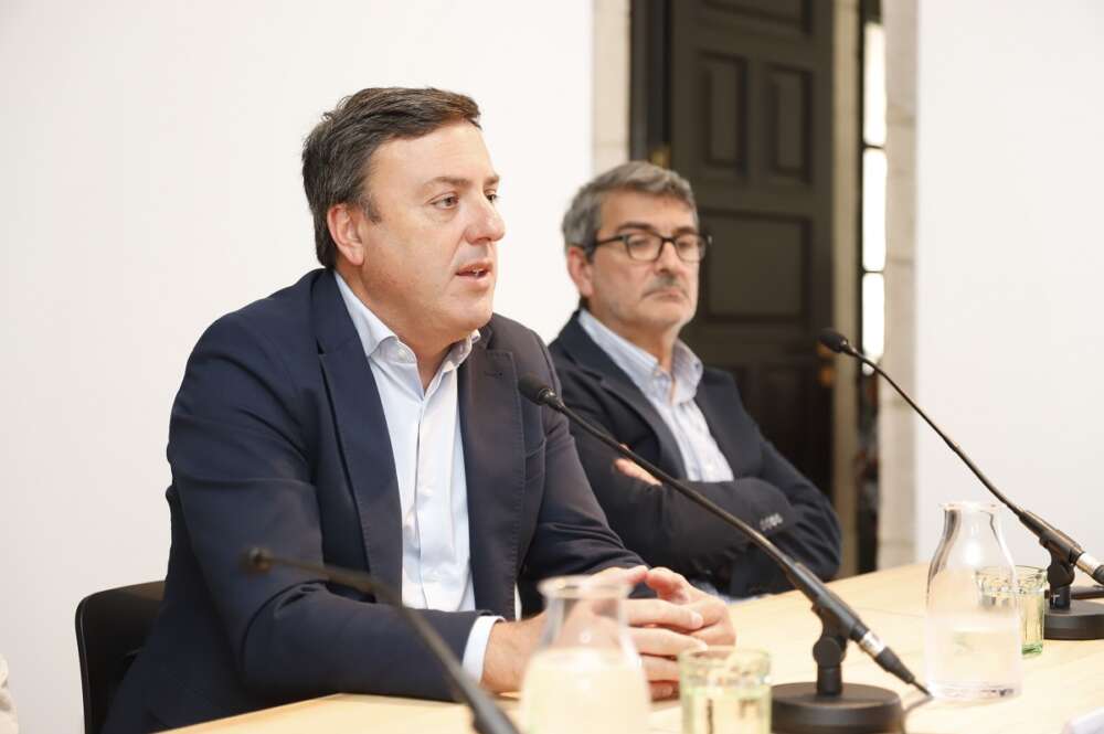 El presidente de la Deputación de A Coruña, Valentín González Formoso, en la presentación del Atlas Urbano de la Sostenibilidad en Galicia