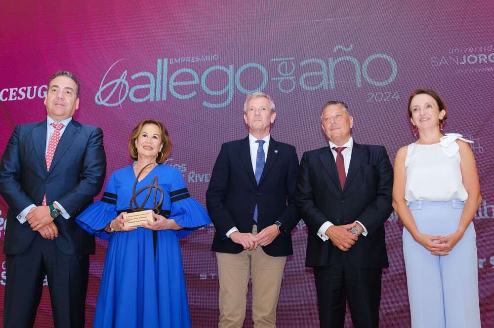 Cesuga celebró la cuarta edición de 'O encontro da Toxa' y en donde entregó el Premio Empresario Gallego del Año 2024, que recayó en Blanca García Montenegro