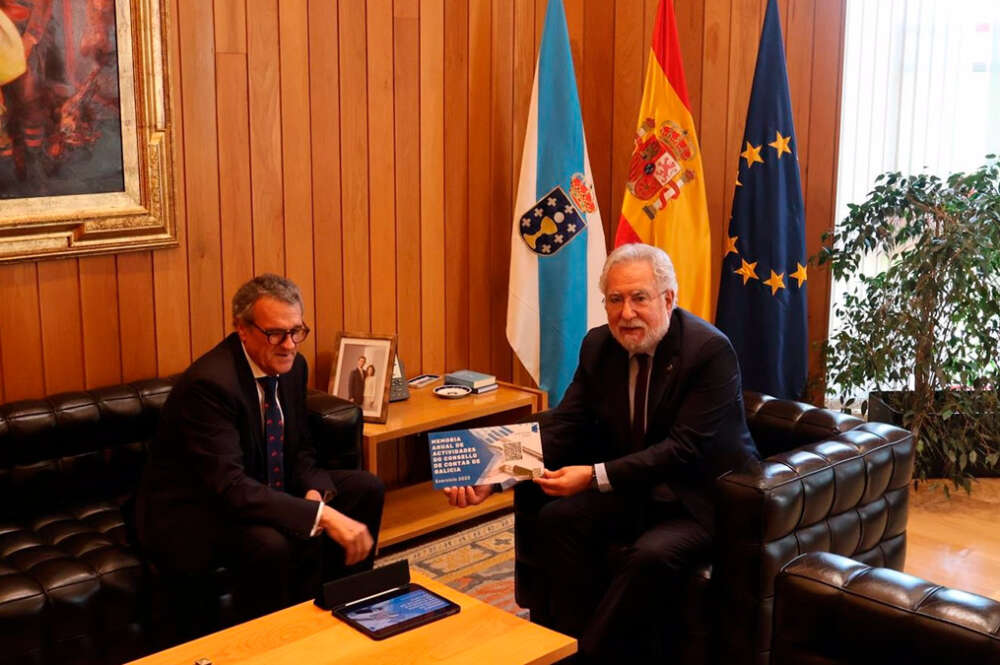 Entrega en el Parlamento de Galicia de los informes de Contas este miércoles