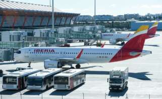Aviones de Iberia esperan en pista en la Terminal 4 del Aeropuerto Madrid-Barajas Adolfo Suárez, a 28 de enero de 2023, en Madrid. - Gustavo Valiente - Europa Press -