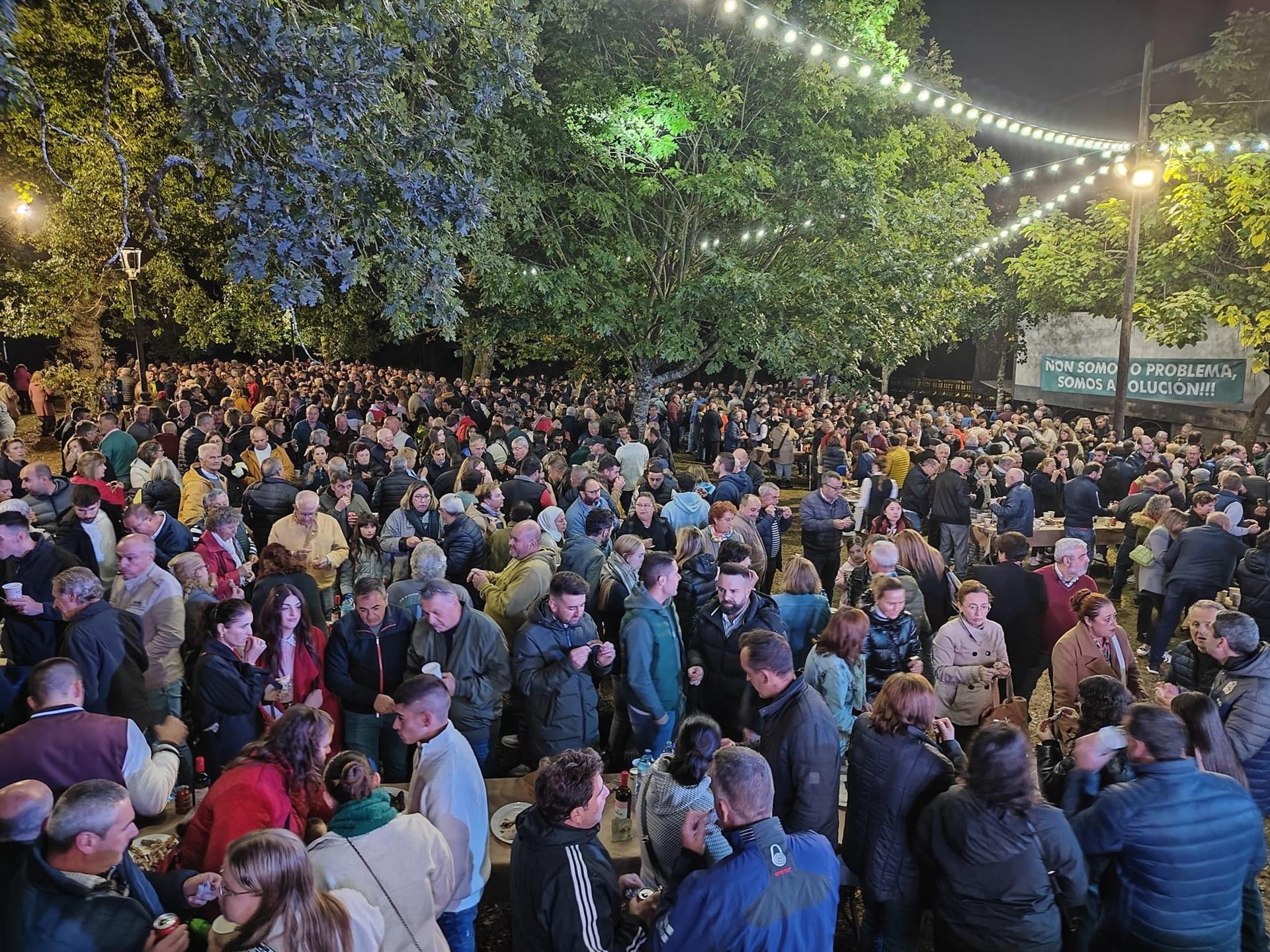 Fiesta de la Asociación de Mineiros Touro-O Pino en defensa del proyecto de Cobre San Rafael