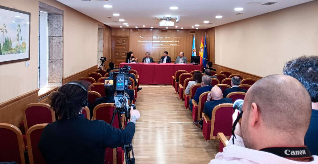 debate sobre el papel de las administraciones en el mundo rural, organizado por Economía Digital Galicia