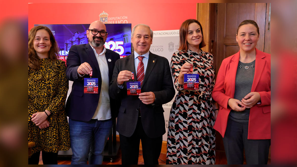 El presidente de la Diputación de Lugo, José Tomé, presenta los presupuestos junto al vicepresidente, Efrén Castro; y las diputadas Carmela López, Pilar García Porto e Iria Castro