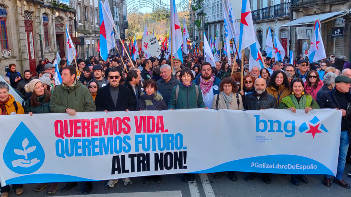 Protestas contra la planta de Altri