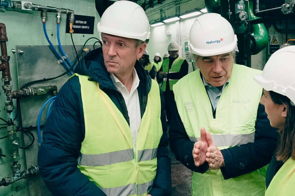 Visita de Alfonso Rueda a la central hidroeléctrica de Belesar de Naturgy