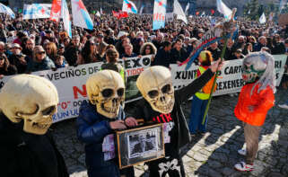 Protestas contra la planta de Altri