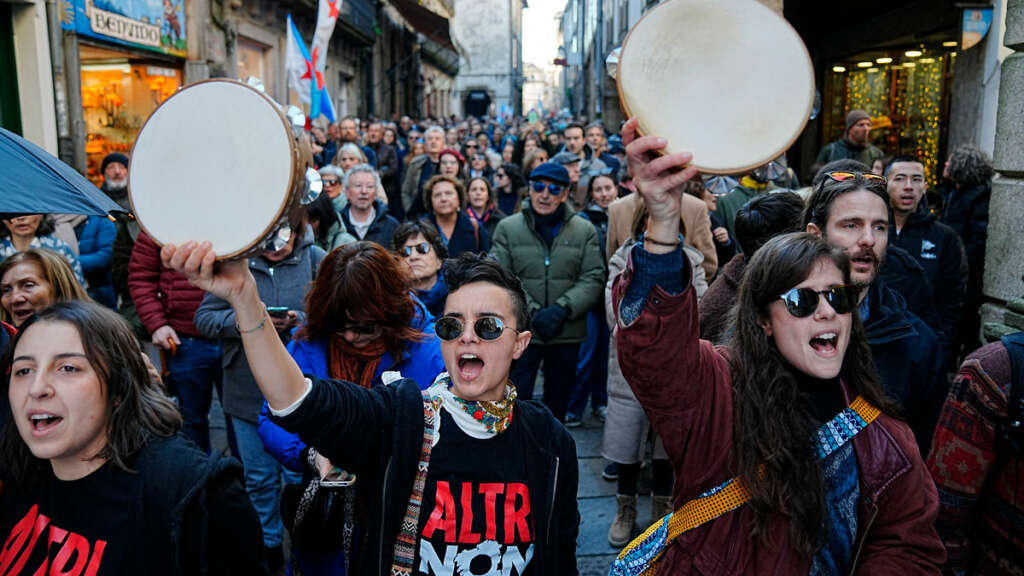 Protestas contra la planta de Altri