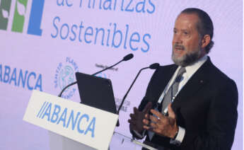 Juan Carlos Escotet, presidente de Abanca, interviene durante una jornada de finanzas sostenibles organizada por la entidad / Abanca