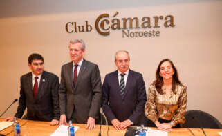 Pedro Blanco, delegado del Gobierno en Galicia; Alfonso Rueda, presidente de la Xunta; Antonio Couceiro, presidente de la Cámara de Comercio de A Coruña; e Inés Rey, alcaldesa de A Coruña