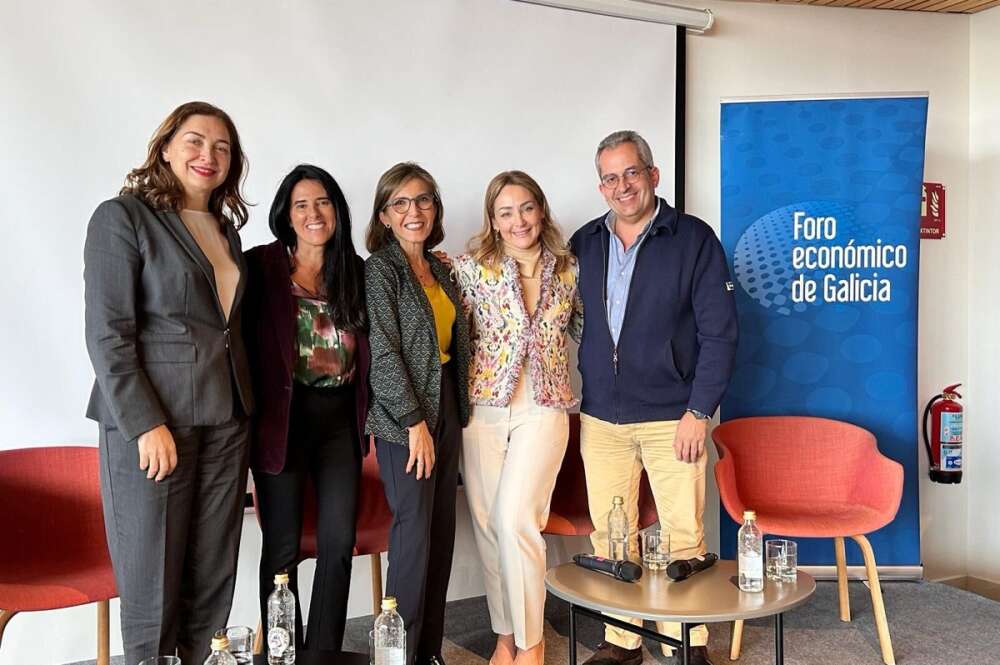 Las presidentas del Breogán, el Pontevedra y el Celta participaron recientemente en un encuentro organizado por el Foro Económico