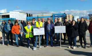 Protesta de trabajadores de Losán frente a la planta de Soria / CCOO