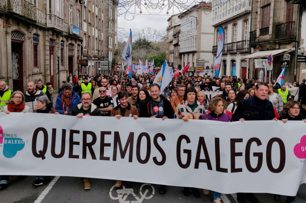 Manifestación en Santiago en defensa del gallego. BNG