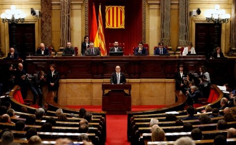 Acotaciones a vuelapluma sobre la investidura fallida. En la imagen, el candidato de Junts per Catalunya, Jordi Turull, ha iniciado su discurso ante el pleno del Parlament asegurando que asume el "riesgo" de ser investido presidente de la Generalitat por 