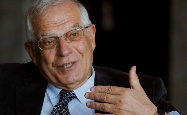 El ministro de Exteriores, Josep Borrell, lamenta no tener más remedio que impugnar las embajadas que ha reabierto el gobierno de Quim Torra. /EFE / Ballesteros