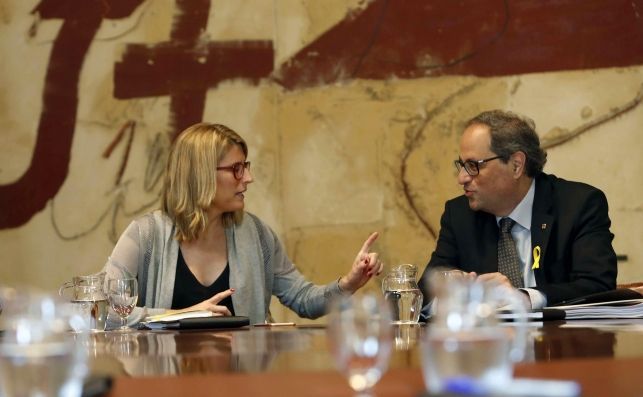 Elsa Artadi y Quim Torra, durante una reunión del gobierno de la Generalitat. EFE/Toni Albir