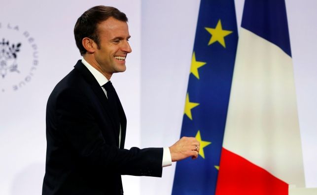 Francia declara la guerra a Google. En la imagen, el presidente francés, Emmanuel Macron, durante un discurso el 21 de noviembre. Foto: EFE/TC