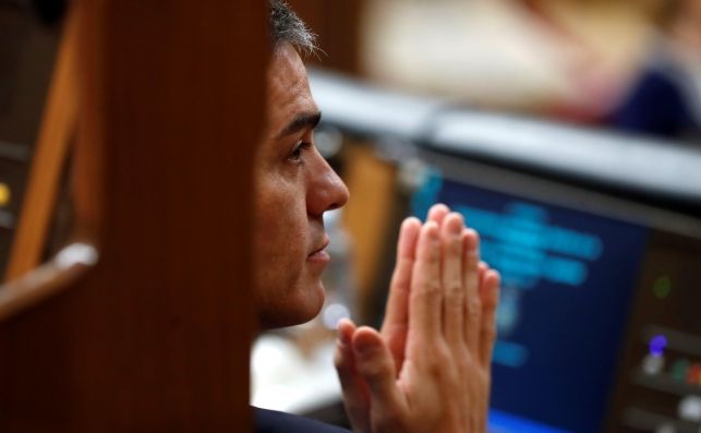  El presidente del Gobierno, Pedro Sánchez, durante la segunda jornada del debate de las enmiendas a la totalidad del proyecto de Presupuestos Generales del Estado en el Congreso. EFE/Chema Moya