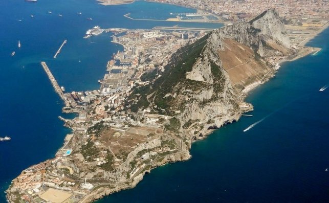 960px Gibraltar aerial view looking northwest