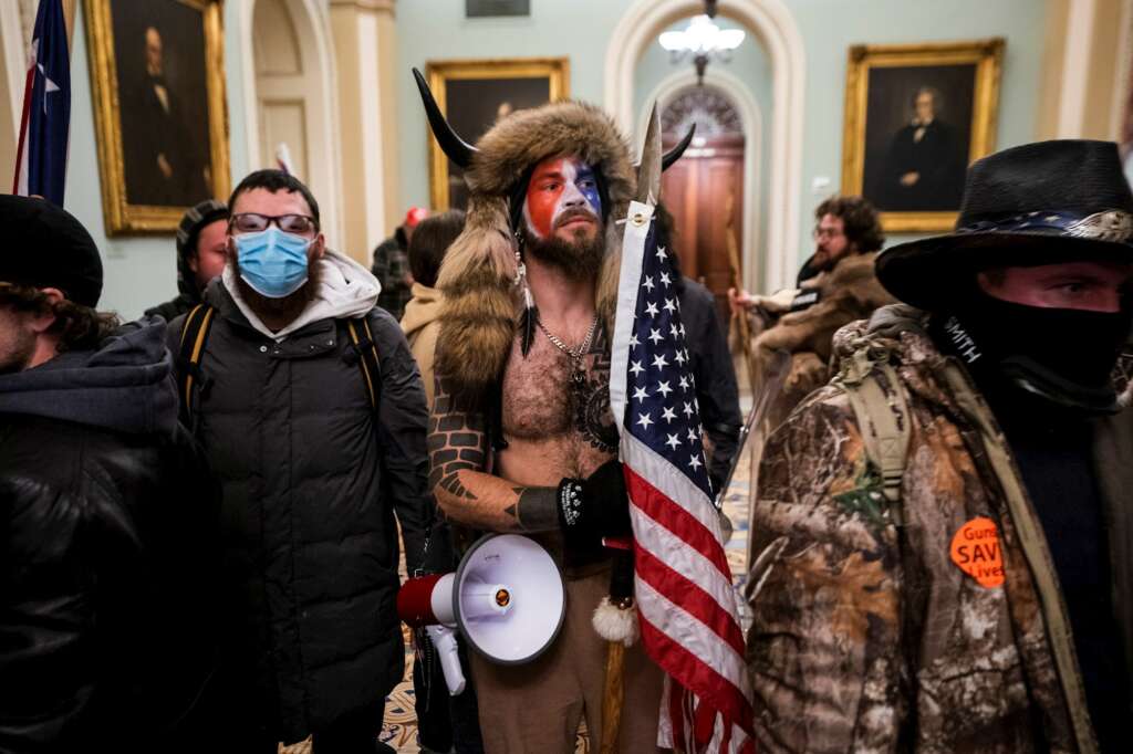 Seguidores de Trump asaltaron el Capitolio de los EEUU la noche del 6 de enero. EFE